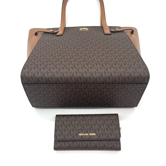 Michael Kors Carmen Large Tote Bag & Trifold Wallet - Picture 5 of 13